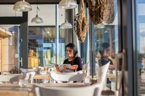 Sally - Mein Abenteuer mit Artplastica - Bruststraffung und Facelifting